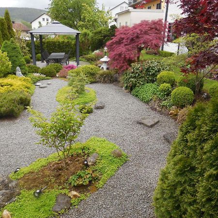 Ferienwohnung mit JAPANGARTEN Karlstadt Exterior foto